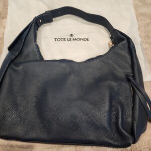 Tote Le Monde Navy Blue Genuine Leather Bag